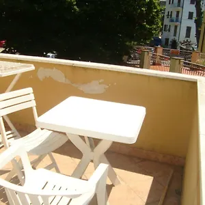 lindavacanza.hotelitalianriviera.com/